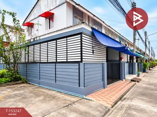 Casa adosada en venta de 4 habitaciones en Mueang Samut Sakhon, Samut Sakhon