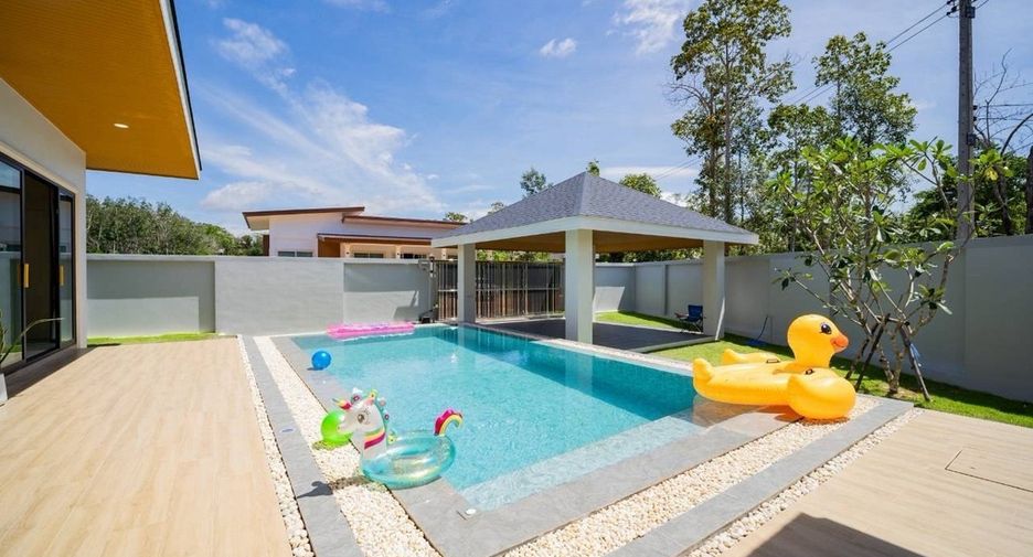 For sale 2 bedrooms villa in Mueang Krabi, Krabi
