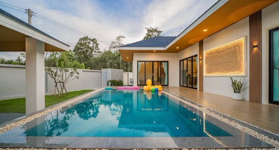 For sale 2 bedrooms villa in Mueang Krabi, Krabi