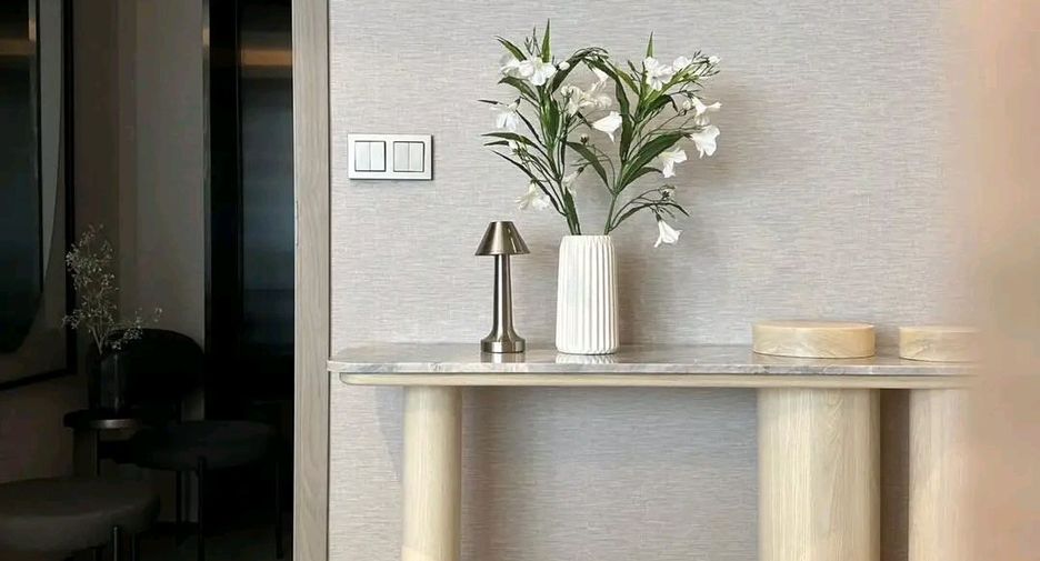 For sale 2 bedrooms condo in Khlong Toei, Bangkok