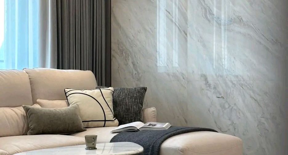 For sale 2 bedrooms condo in Khlong Toei, Bangkok