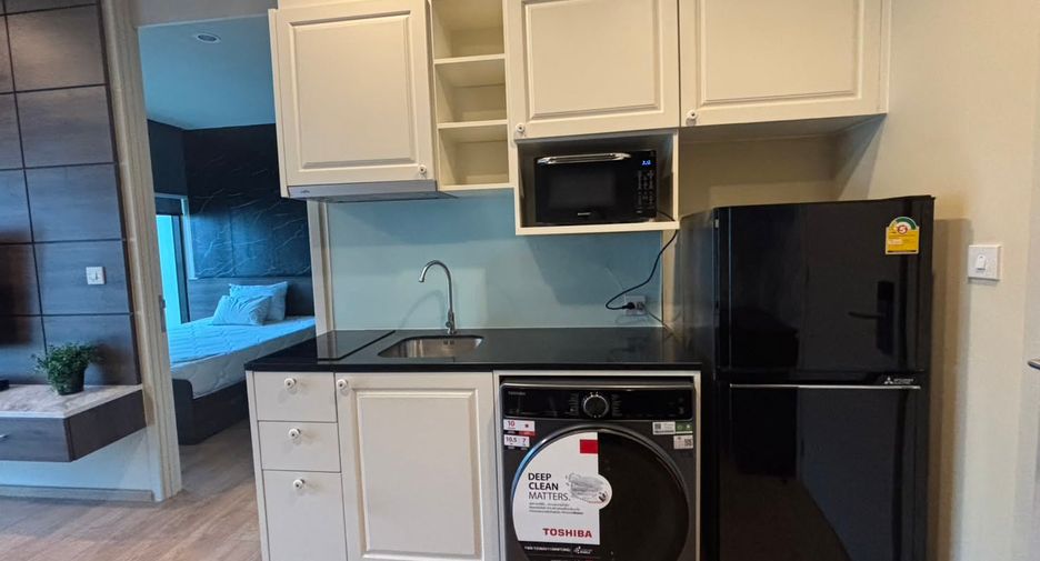 For rent 1 bed condo in Watthana, Bangkok