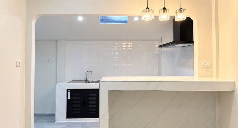 For sale 2 bedrooms townhouse in Kathu, Phuket