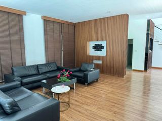 Büro zur Miete mit 9 Zimmer in Lat Phrao, Bangkok