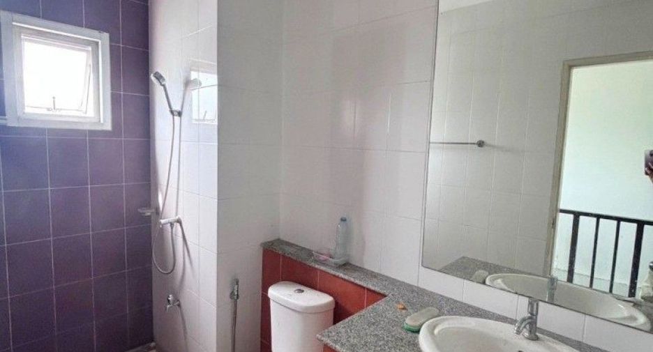 For sale 2 bedrooms retail Space in Mueang Chon Buri, Chonburi