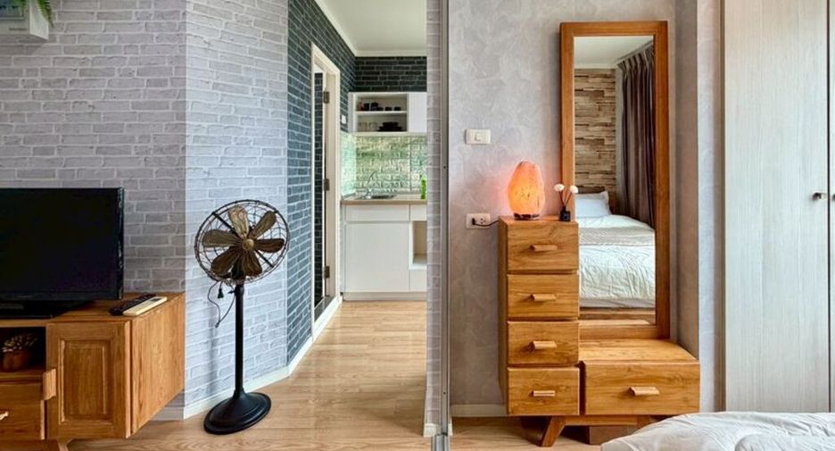 For sale 1 bed condo in Suan Luang, Bangkok
