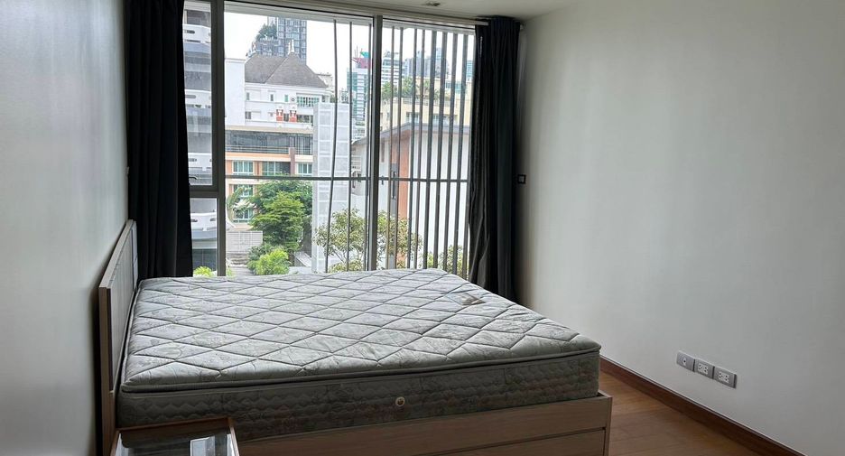 For rent 2 ベッドルーム condo in Watthana, Bangkok