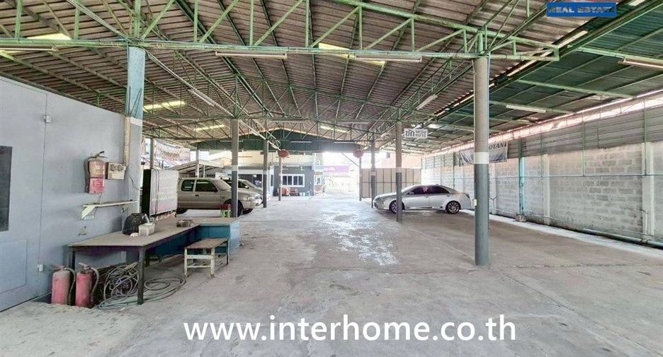 For sale 4 bedrooms warehouse in Pak Kret, Nonthaburi