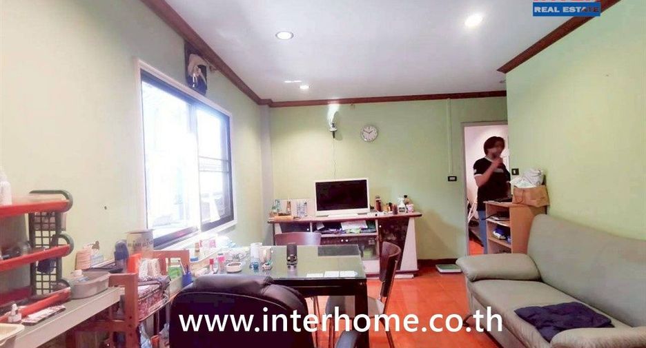 For sale 4 bedrooms warehouse in Pak Kret, Nonthaburi