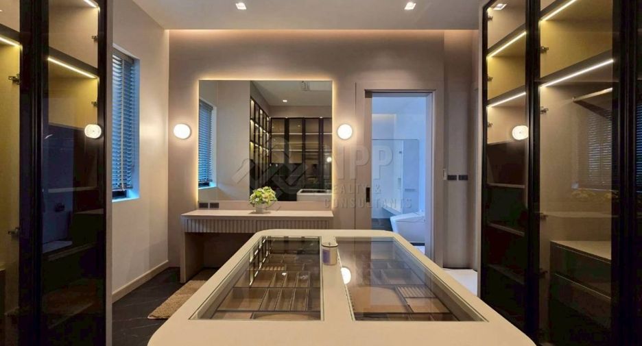 For rent and for sale 4 bedrooms house in Cha Am, Phetchaburi