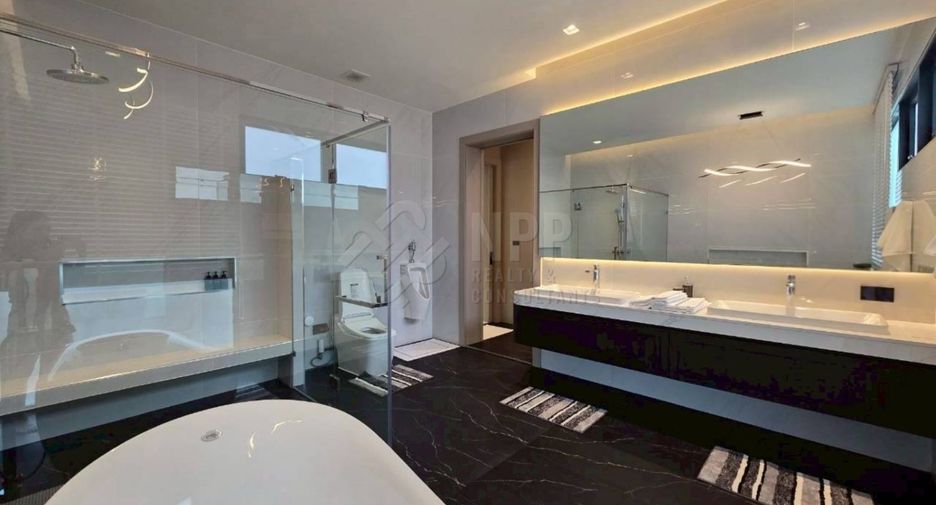 For rent and for sale 4 bedrooms house in Cha Am, Phetchaburi