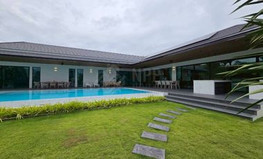 For rent and for sale 4 bedrooms house in Cha Am, Phetchaburi