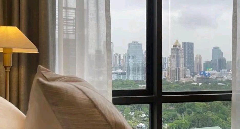 Wohnung zur Miete und zum Kauf mit 1 Zimmer in Pathum Wan, Bangkok