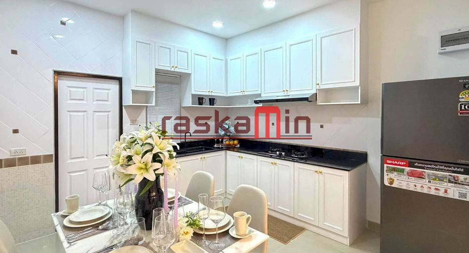 Casa en venta de 2 habitaciones en Bang Lamung, Chonburi