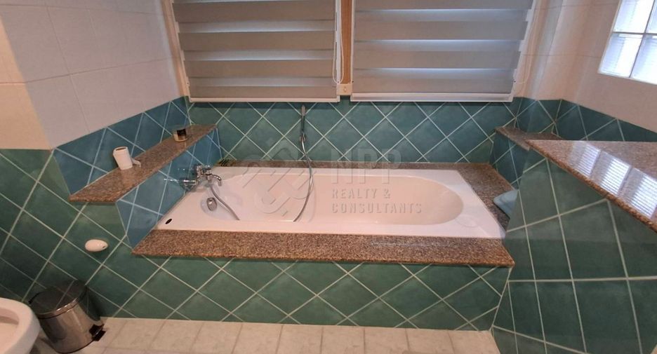 For rent 4 bedrooms house in Cha Am, Phetchaburi