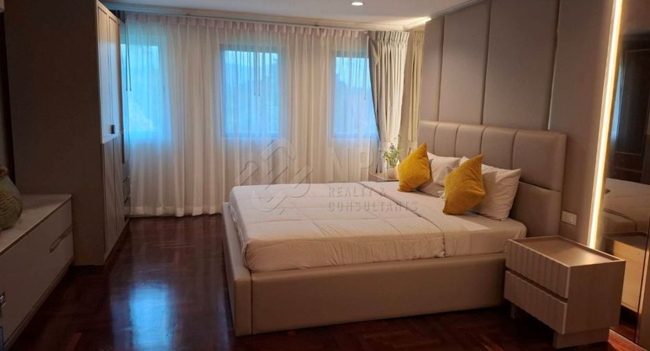 For rent 4 bedrooms house in Cha Am, Phetchaburi