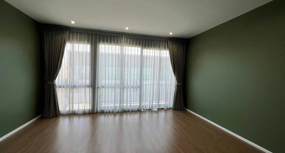 Reihenhaus zur Miete mit 3 Zimmer in Saphan Sung, Bangkok