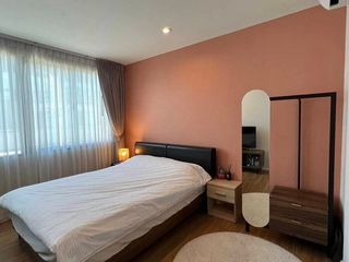 Reihenhaus zur Miete mit 3 Zimmer in Saphan Sung, Bangkok