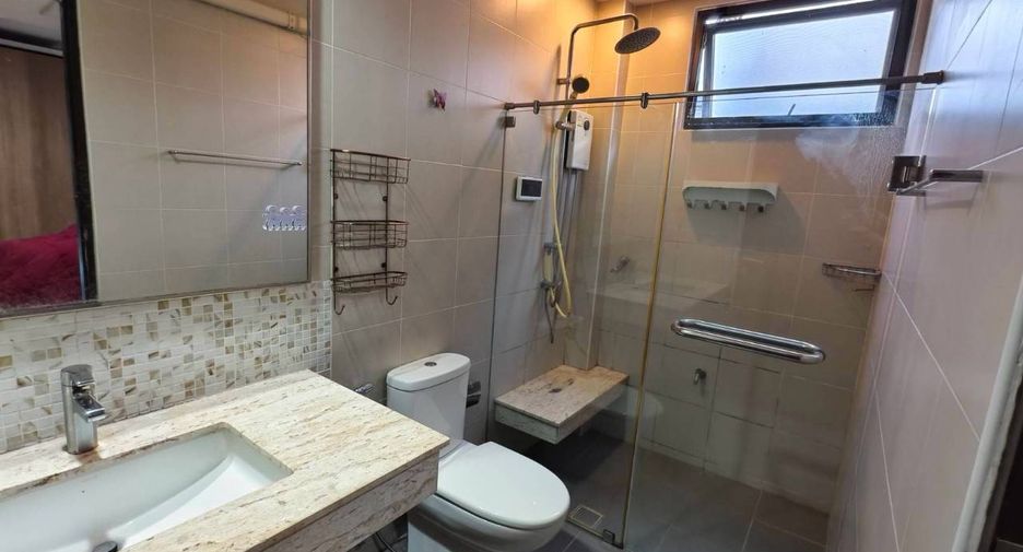 Casa en venta de 3 habitaciones en San Sai, Chiang Mai