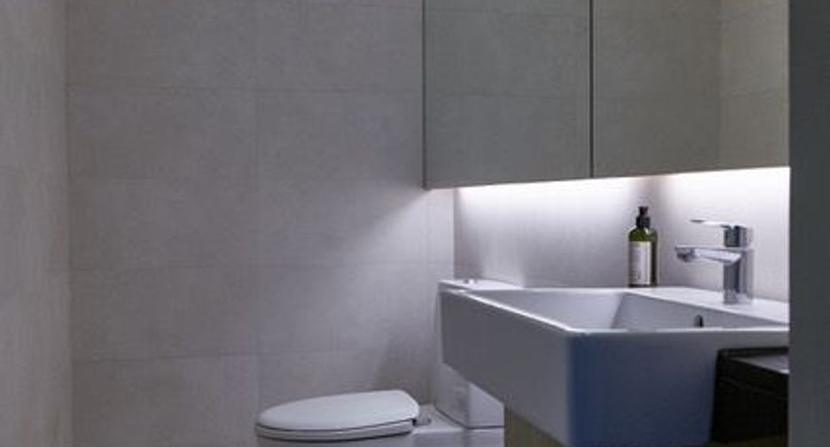 Reihenhaus zur Miete mit 3 Zimmer in Watthana, Bangkok
