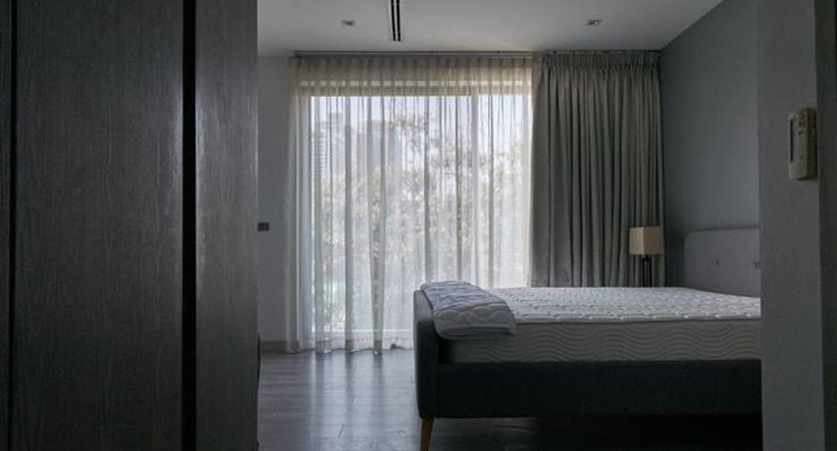 Reihenhaus zur Miete mit 3 Zimmer in Watthana, Bangkok