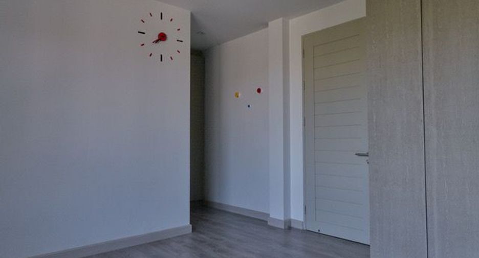 Reihenhaus zur Miete mit 3 Zimmer in Watthana, Bangkok