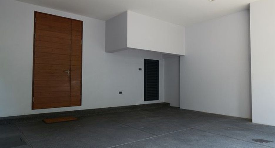 Reihenhaus zur Miete mit 3 Zimmer in Watthana, Bangkok