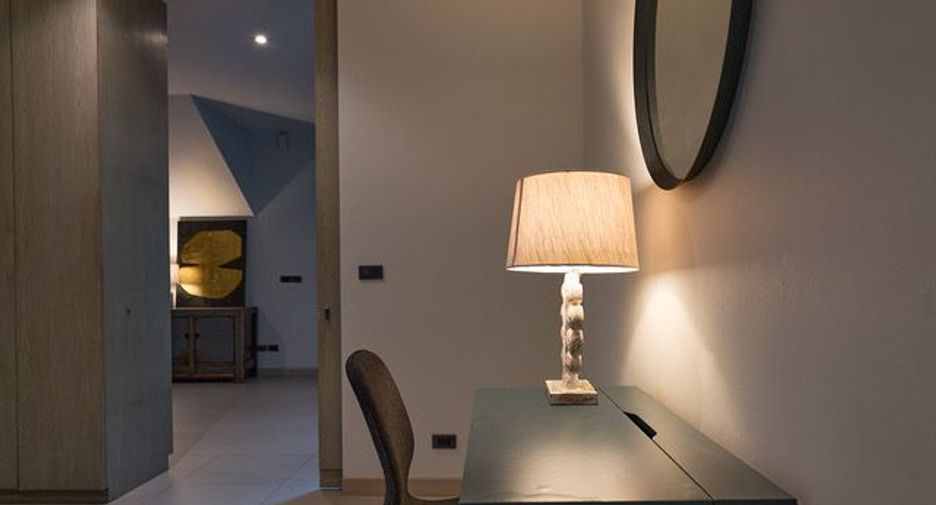 Reihenhaus zur Miete mit 3 Zimmer in Watthana, Bangkok