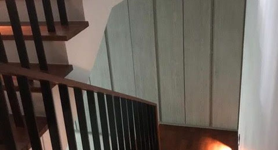 Reihenhaus zur Miete mit 3 Zimmer in Watthana, Bangkok