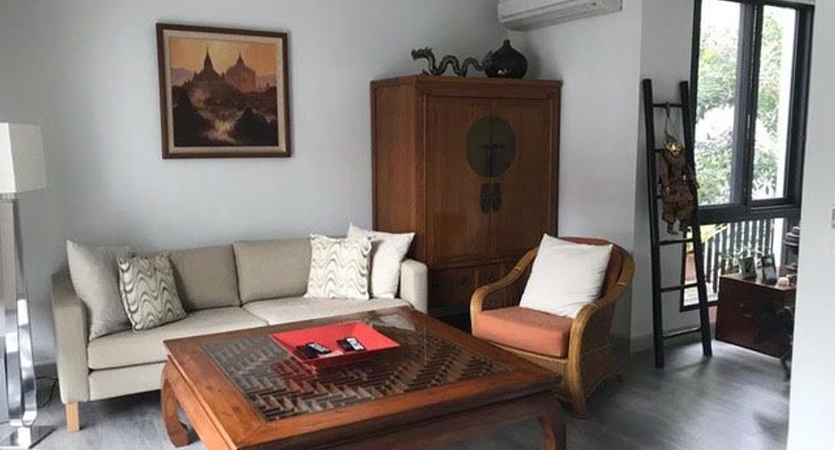 Reihenhaus zur Miete mit 3 Zimmer in Watthana, Bangkok