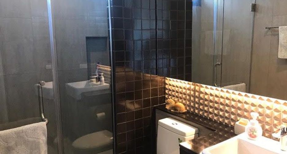 Reihenhaus zur Miete mit 3 Zimmer in Watthana, Bangkok