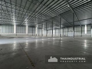 For rent warehouse in Phanat Nikhom, Chonburi