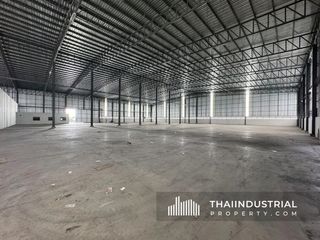 For rent warehouse in Phanat Nikhom, Chonburi