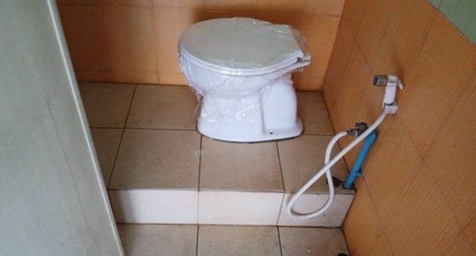 Haus zum Kauf mit 1 Zimmer in Ban Khai, Rayong