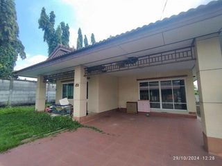 Haus zum Kauf mit 1 Zimmer in Ban Khai, Rayong