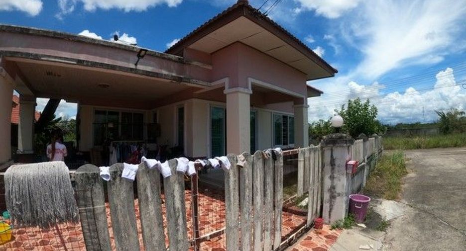For sale 1 bed house in Ban Bueng, Chonburi
