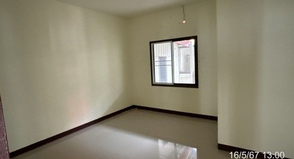 For sale 1 bed house in Ban Bueng, Chonburi