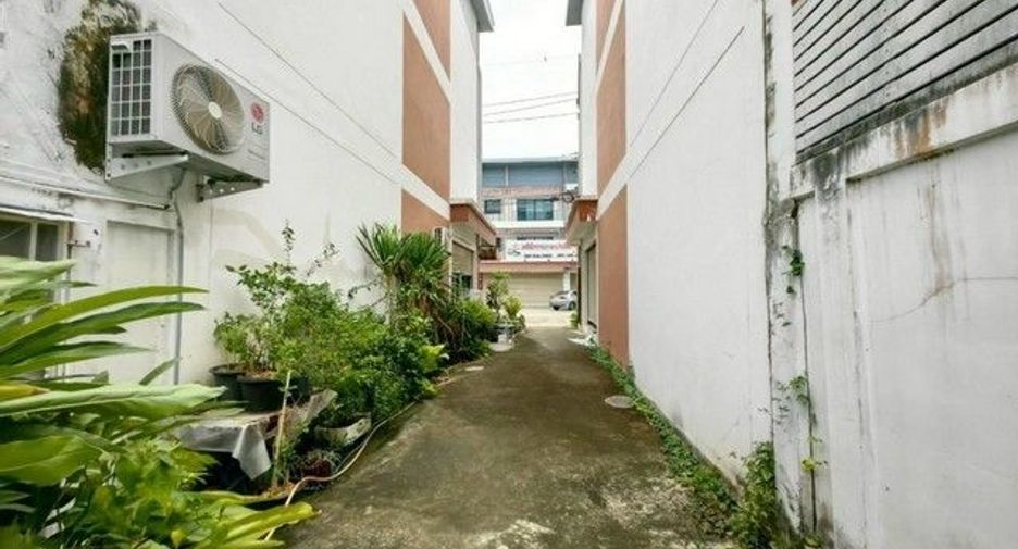À vendre 1 chambre local commercial à Tha Takiap, Chachoengsao