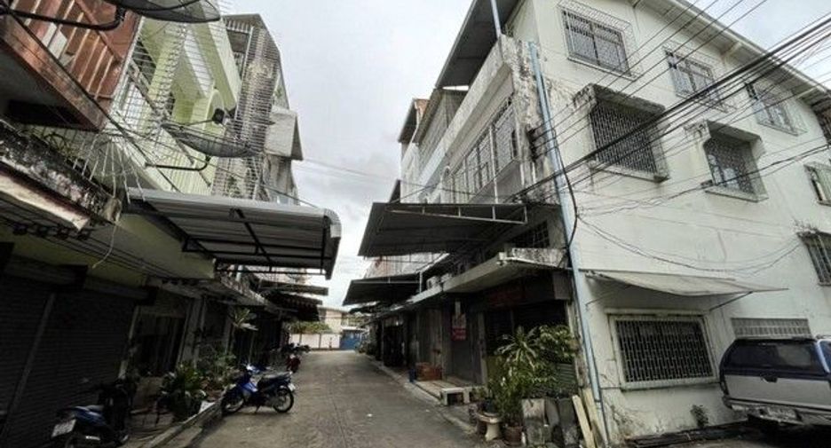 For sale 1 Beds retail Space in Khao Khitchakut, Chanthaburi