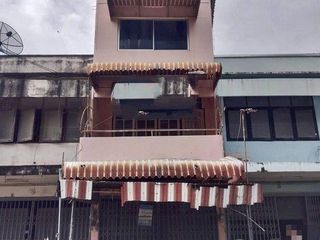 For sale 2 bedrooms retail Space in Ban Bueng, Chonburi