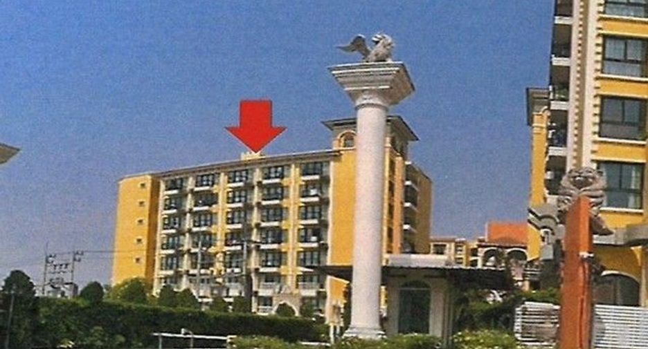 À vendre 1 chambre condo à Ban Bueng, Chonburi