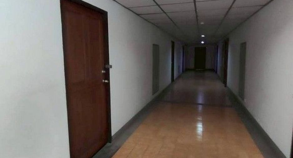 For sale 1 Beds condo in Si Racha, Chonburi