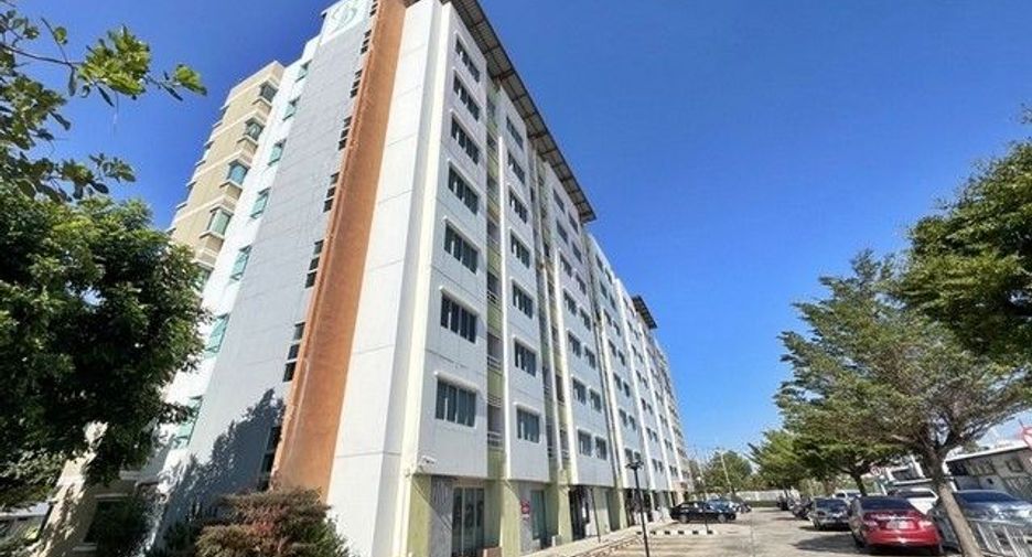 À vendre 1 chambre condo à Ban Bueng, Chonburi