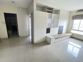 À vendre 1 chambre condo à Ban Bueng, Chonburi