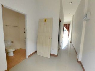 For sale 1 Beds townhouse in Ban Bueng, Chonburi