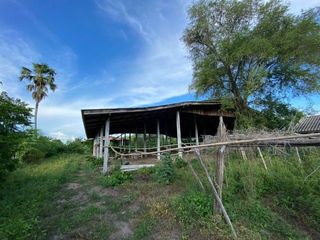 For sale 1 bed warehouse in Tha Tako, Nakhon Sawan