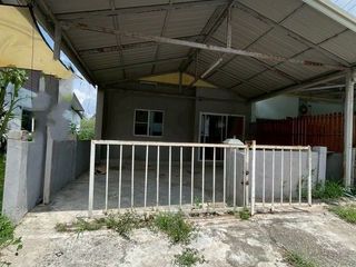 For sale 1 Beds townhouse in Ban Bueng, Chonburi