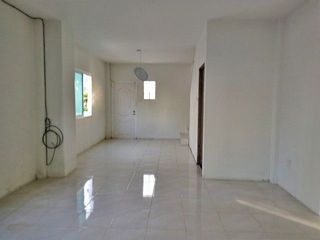 For sale 2 bedrooms townhouse in Ban Bueng, Chonburi