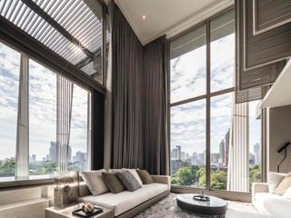 For sale and for rent 5 bedrooms condo in Watthana, Bangkok