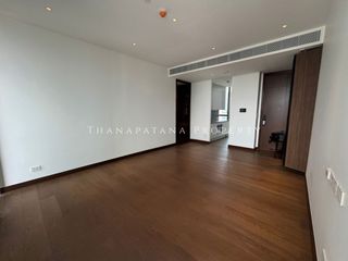 Wohnung zum Kauf mit 1 Zimmer in Bang Rak, Bangkok